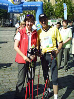 Nordic Walking - Becel Deutschland Walk in Frth - Martina Klbl und Christian Neureuther