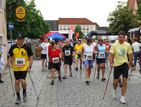 Nordic Walking Wettbewerb beim Frnkischen Schweiz Marathon 2008